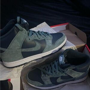 seafoam green and navy blue nike high top dunks